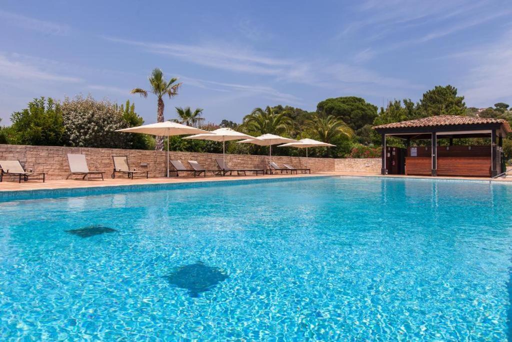 Villa Tropez-golf View *