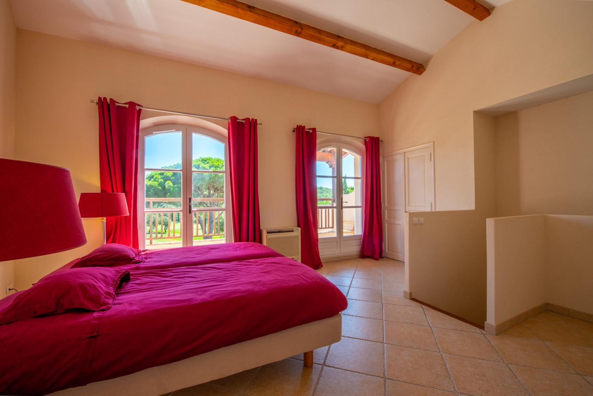 Tropez-golf View Villa *