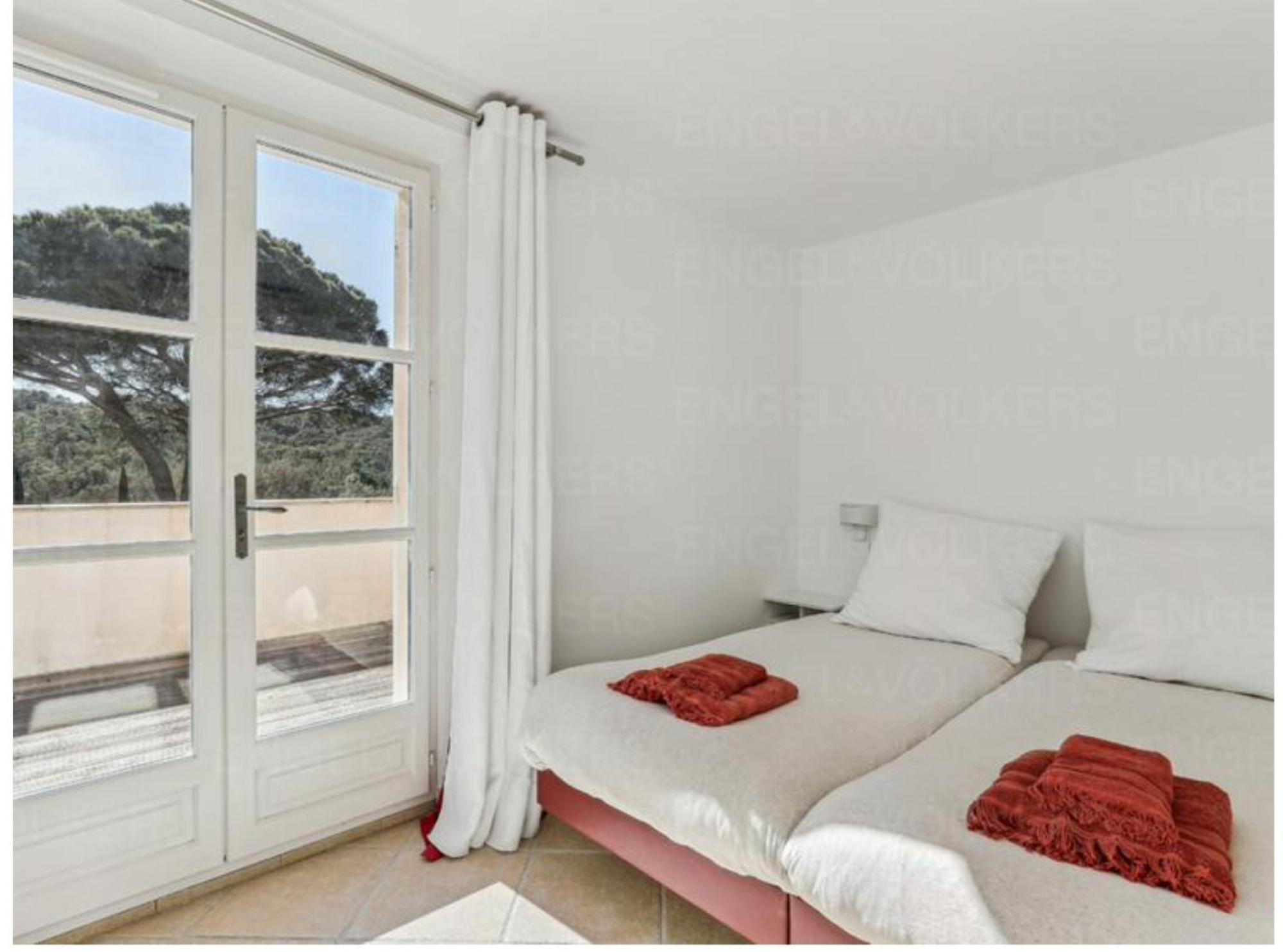 Tropez-golf View Villa