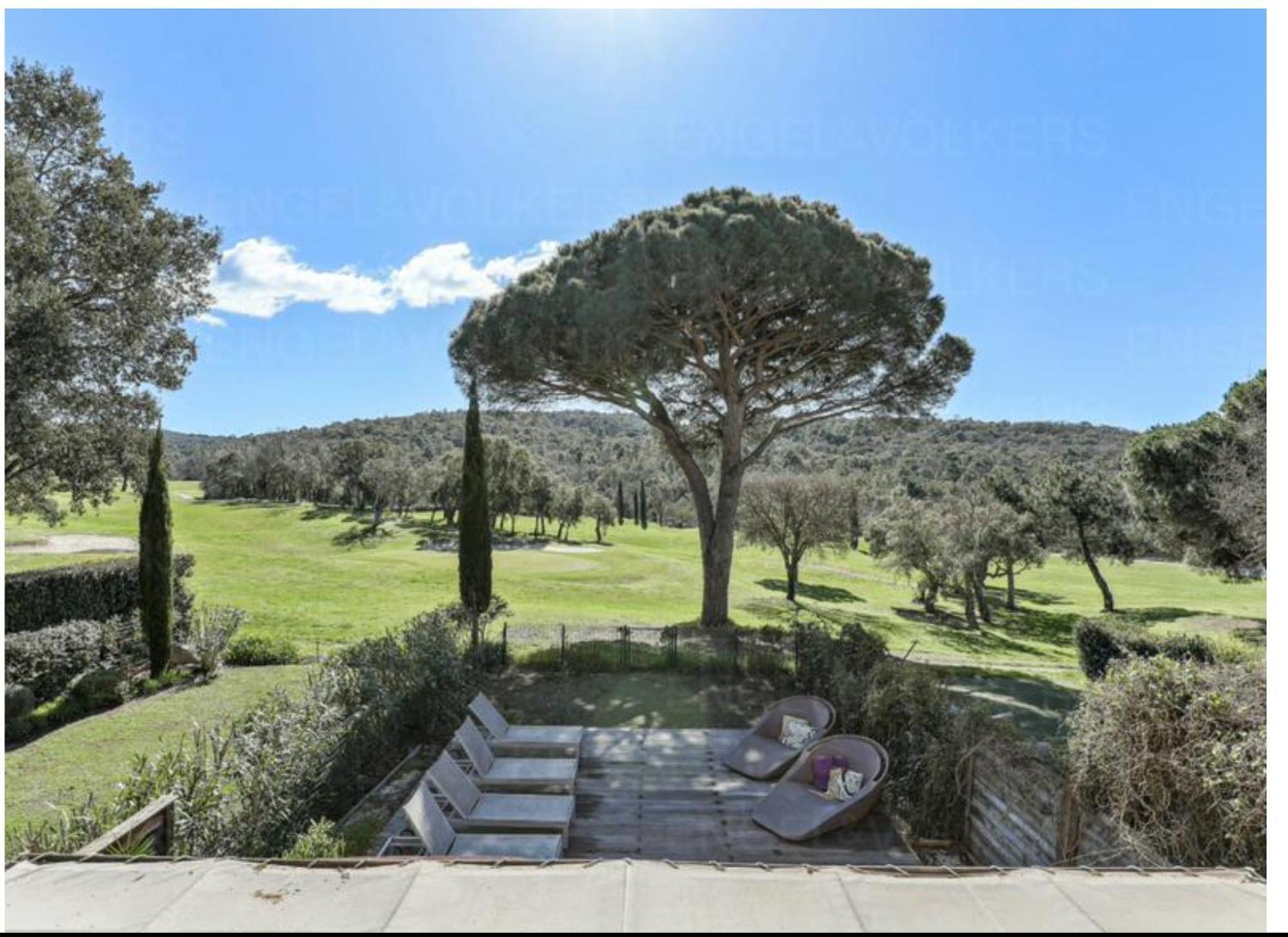 Tropez-golf View Villa